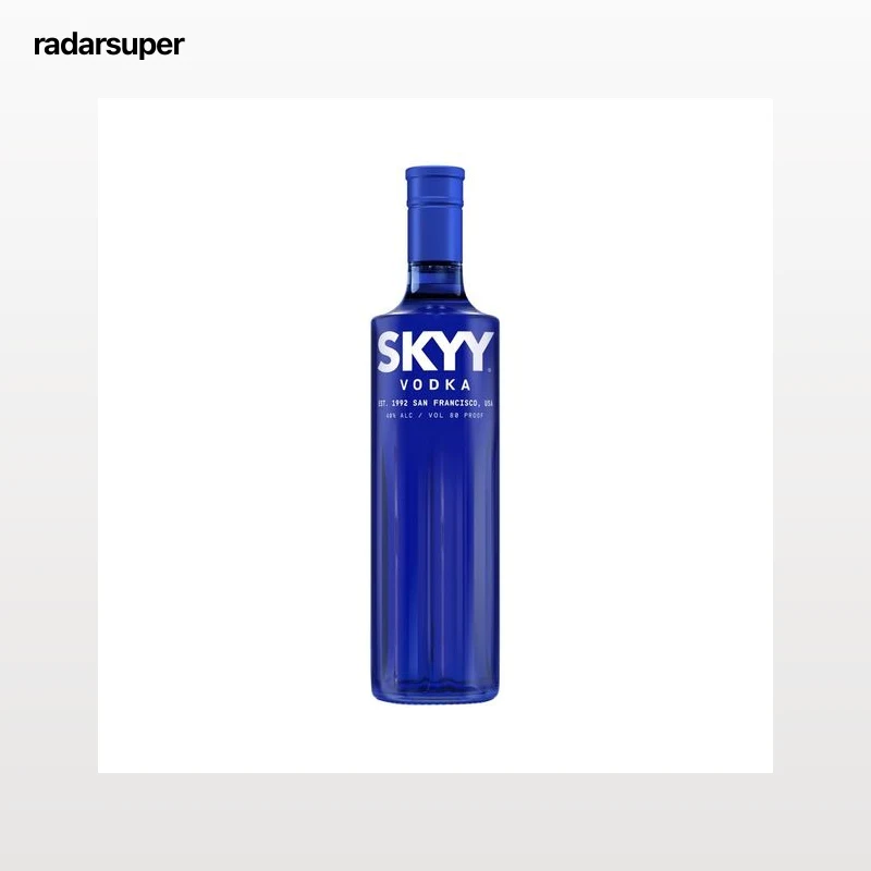 SKYY Vodka blanco elaborado en San Francisco botella 70 cl.