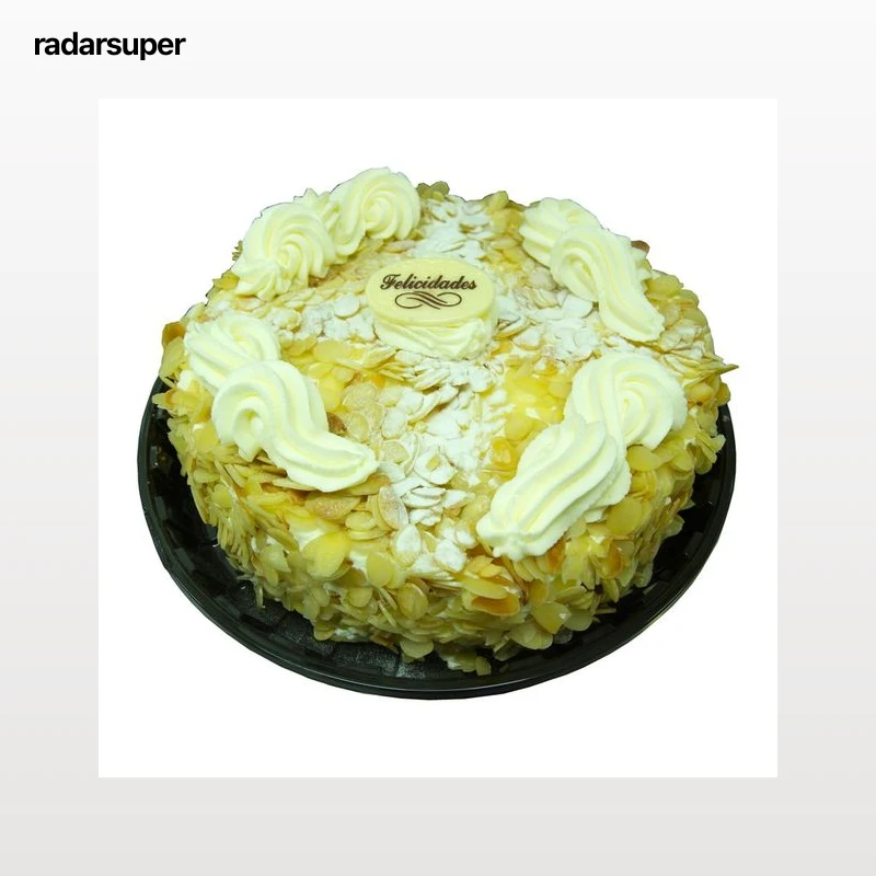 Tarta de nata con almendras 700 g.