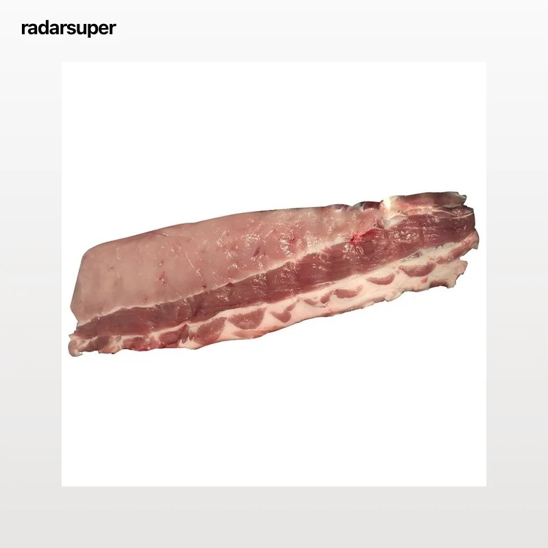 Tiras de costilla de cerdo entera.
